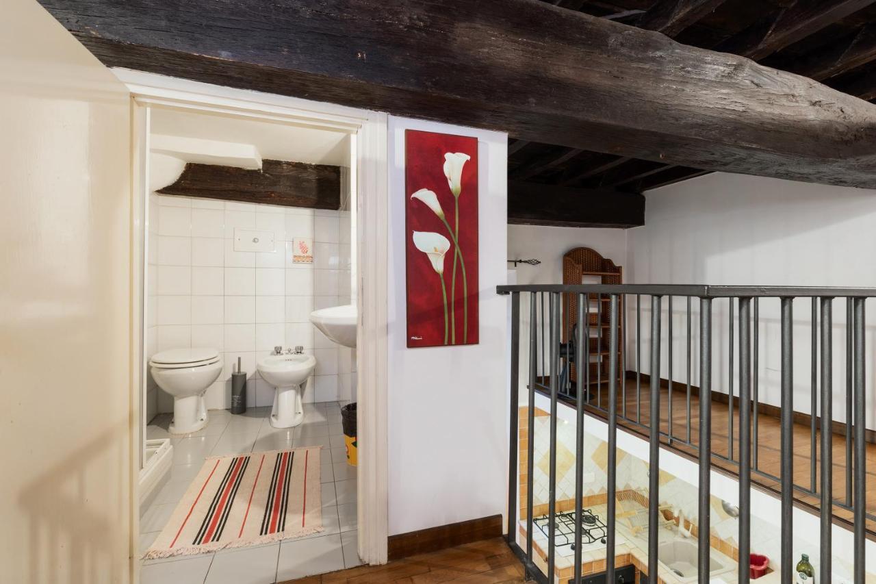 Апартаменти Rome As You Feel - Charming Loft In Navona Екстер'єр фото