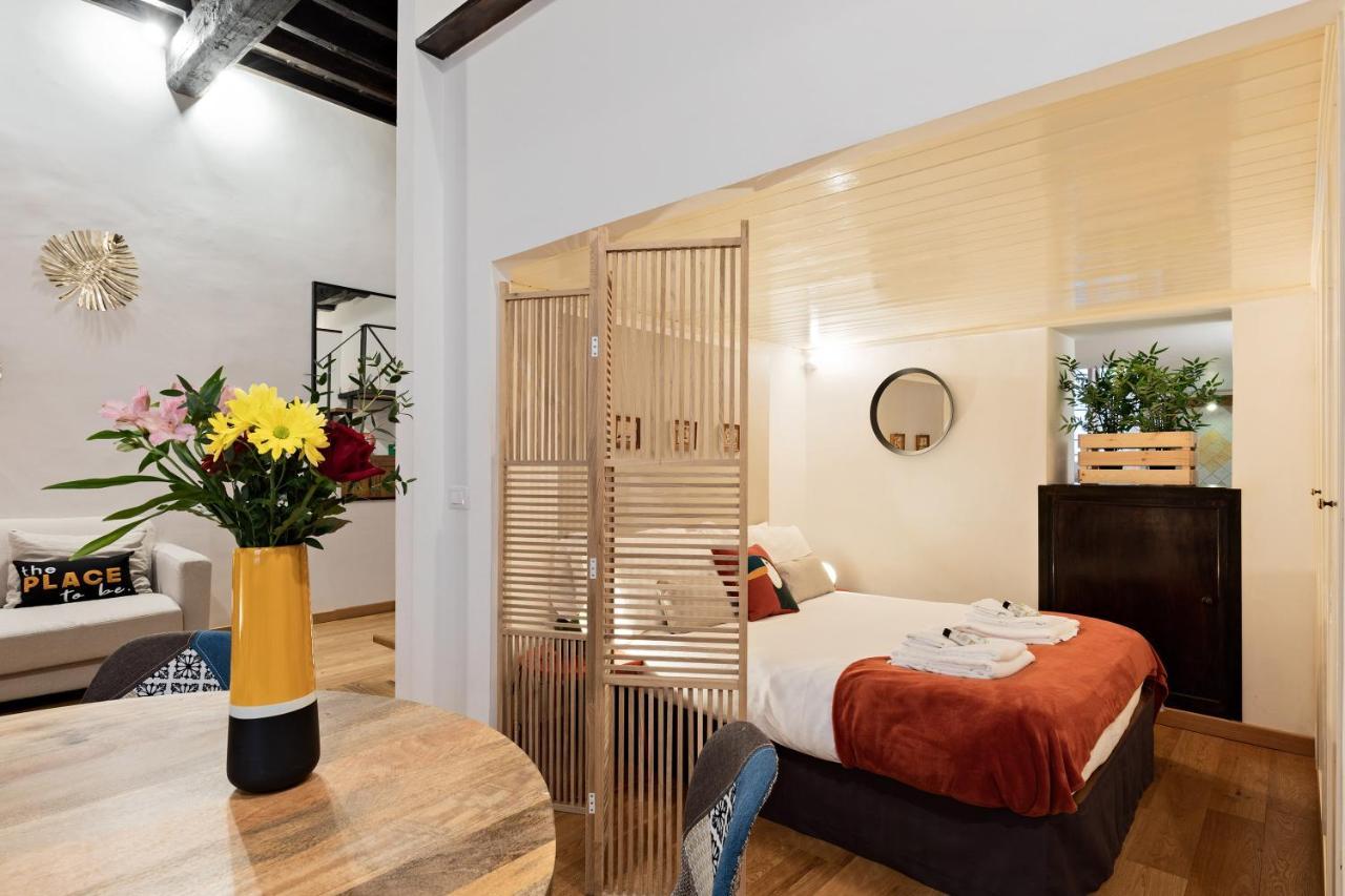Апартаменти Rome As You Feel - Charming Loft In Navona Екстер'єр фото