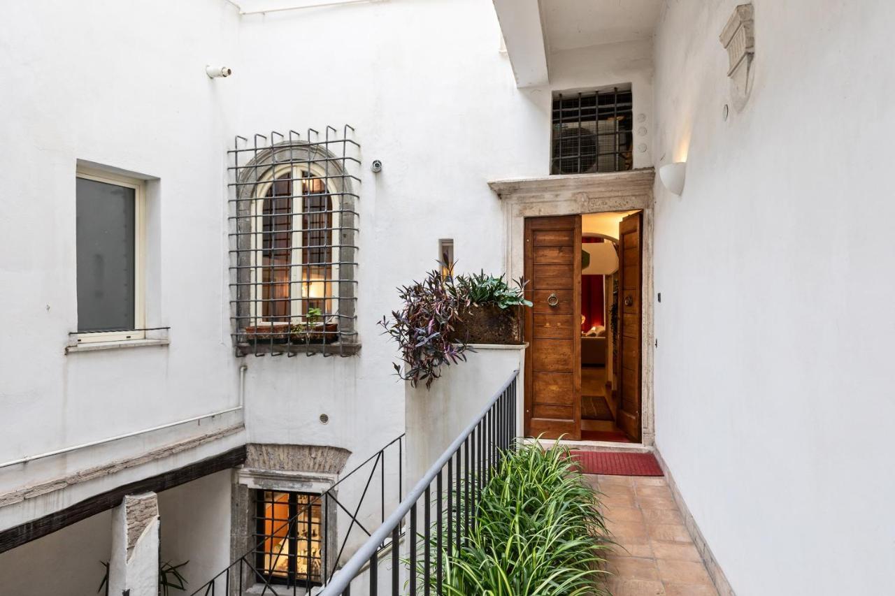 Апартаменти Rome As You Feel - Charming Loft In Navona Екстер'єр фото